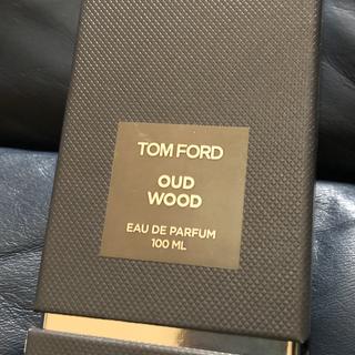 Shop Tom Ford Oud Wood Eau de Parfum | Saks Fifth Avenue