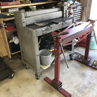 36 In Metal Brake With Stand