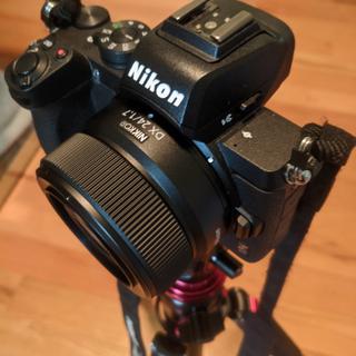  Nikon NIKKOR Z 24mm f/1.8 S Lens, Bundle with Flashpoint Zoom  Li-on X R2 TTL On-Camera Round Flash Speedlight, Shoulder Bag, Cleaning Kit,  Cleaning Cloth : Electronics