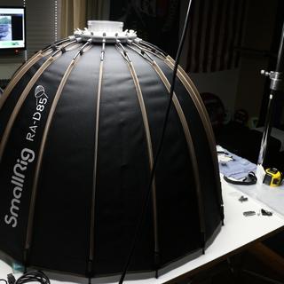 SmallRig RA-D85 Parabolic Softbox (33.1 x 22.4)