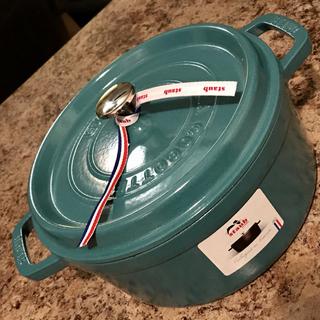 Staub 4qt Turquoise Cast Iron Dutch Oven with Glass Lid