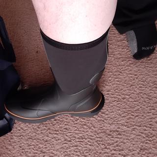 carhartt rubber boots