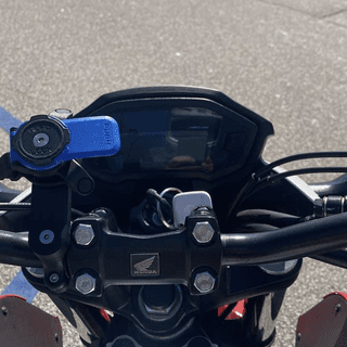 Quad Lock Motorcycle Handlebar Mount (V2) :: £35.99 :: Motorcycle