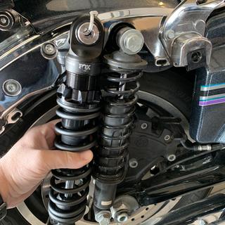 Fox Factory IFP-R Monotube Shocks For Harley